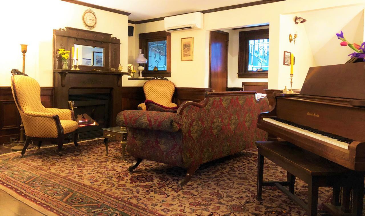 Ivy Manor Inn Village Center 巴港 外观 照片